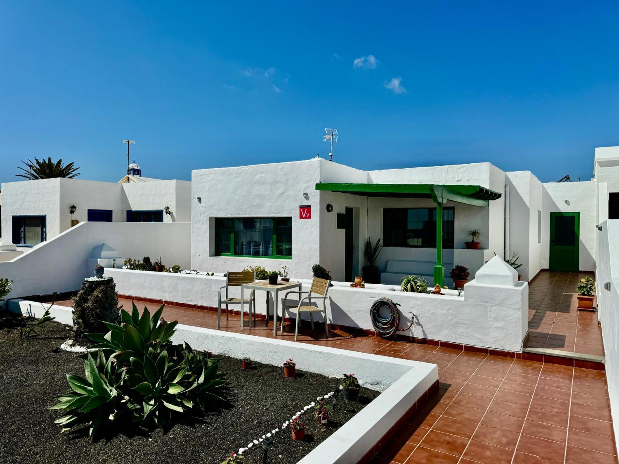Casa Riadero By Vulcano Homes Guatiza Extérieur photo