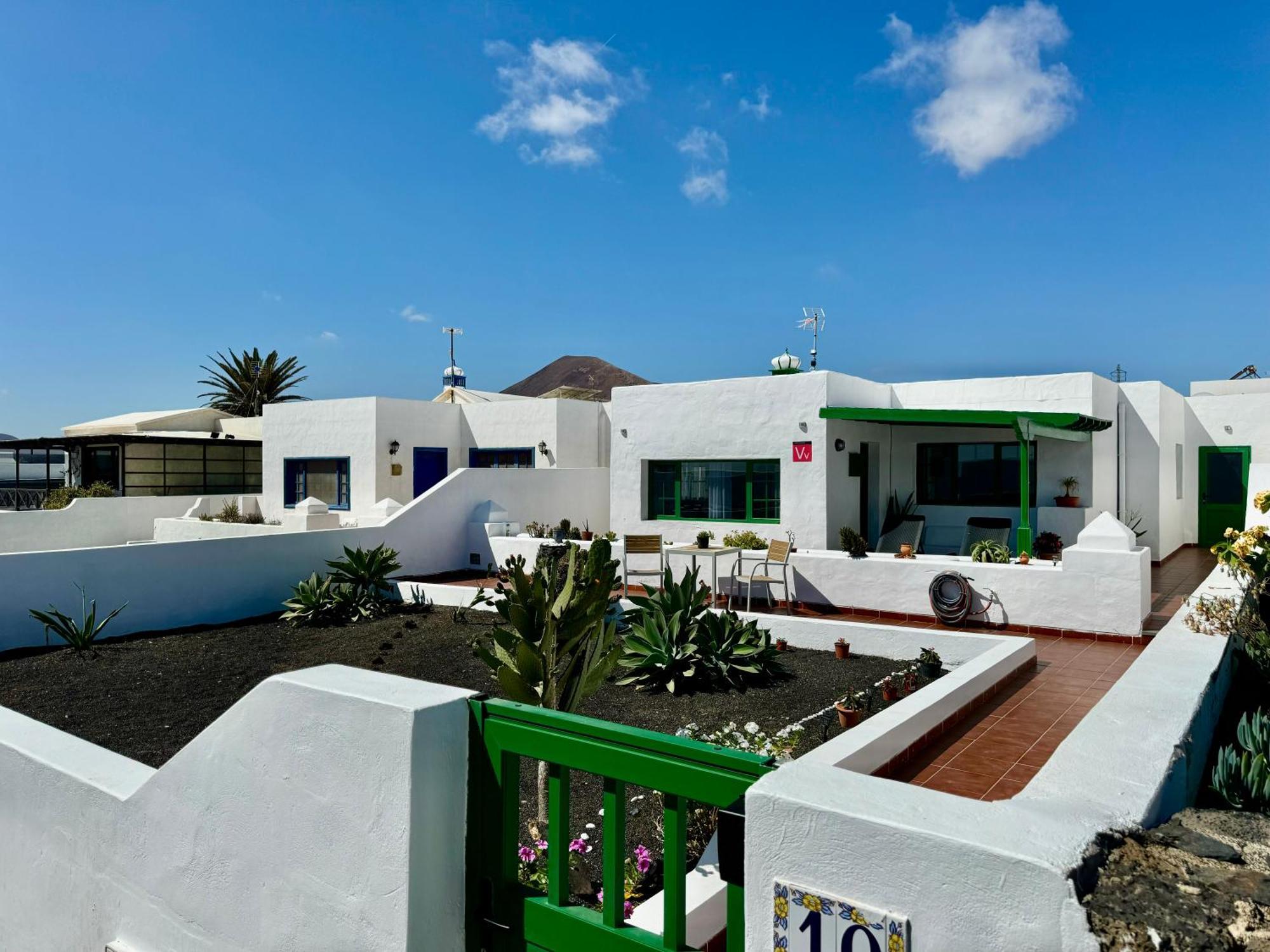 Casa Riadero By Vulcano Homes Guatiza Extérieur photo