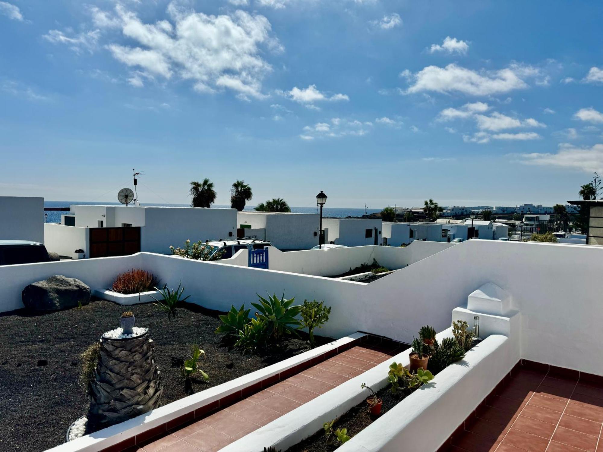 Casa Riadero By Vulcano Homes Guatiza Extérieur photo